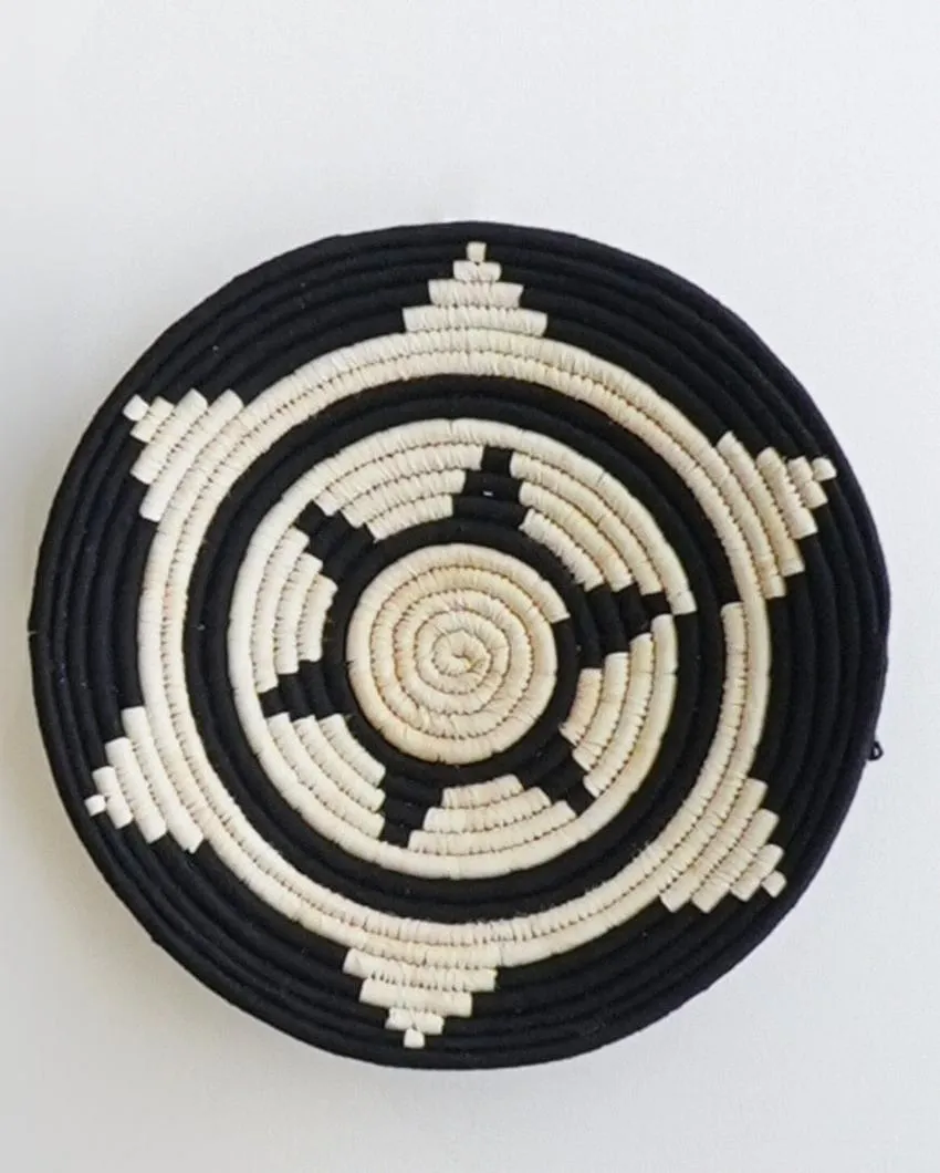 Minimalist Handcrafted Sabai Grass Home Décor Wall Art | Set of 7